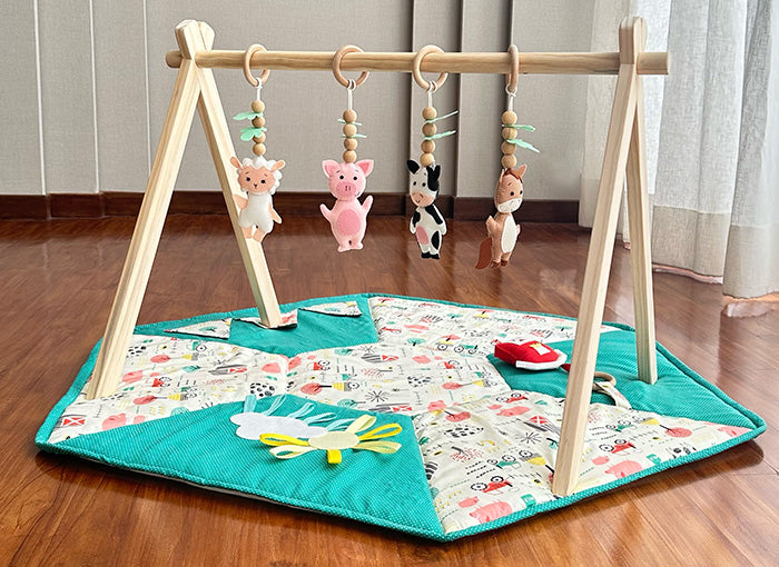 Tummy Time Essential: A Soft Cotton Playmat Designed for Your Baby’s Development