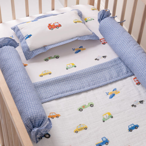 Transport- Cot Bedding Set of 4