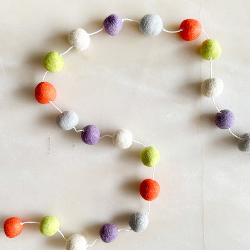 Halloween Magic Felt Ball garland